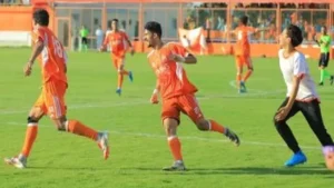 السكة الحديد يعزز فرصه في دوري المحترفين باستضافة بروكسي في الجولة الـ14